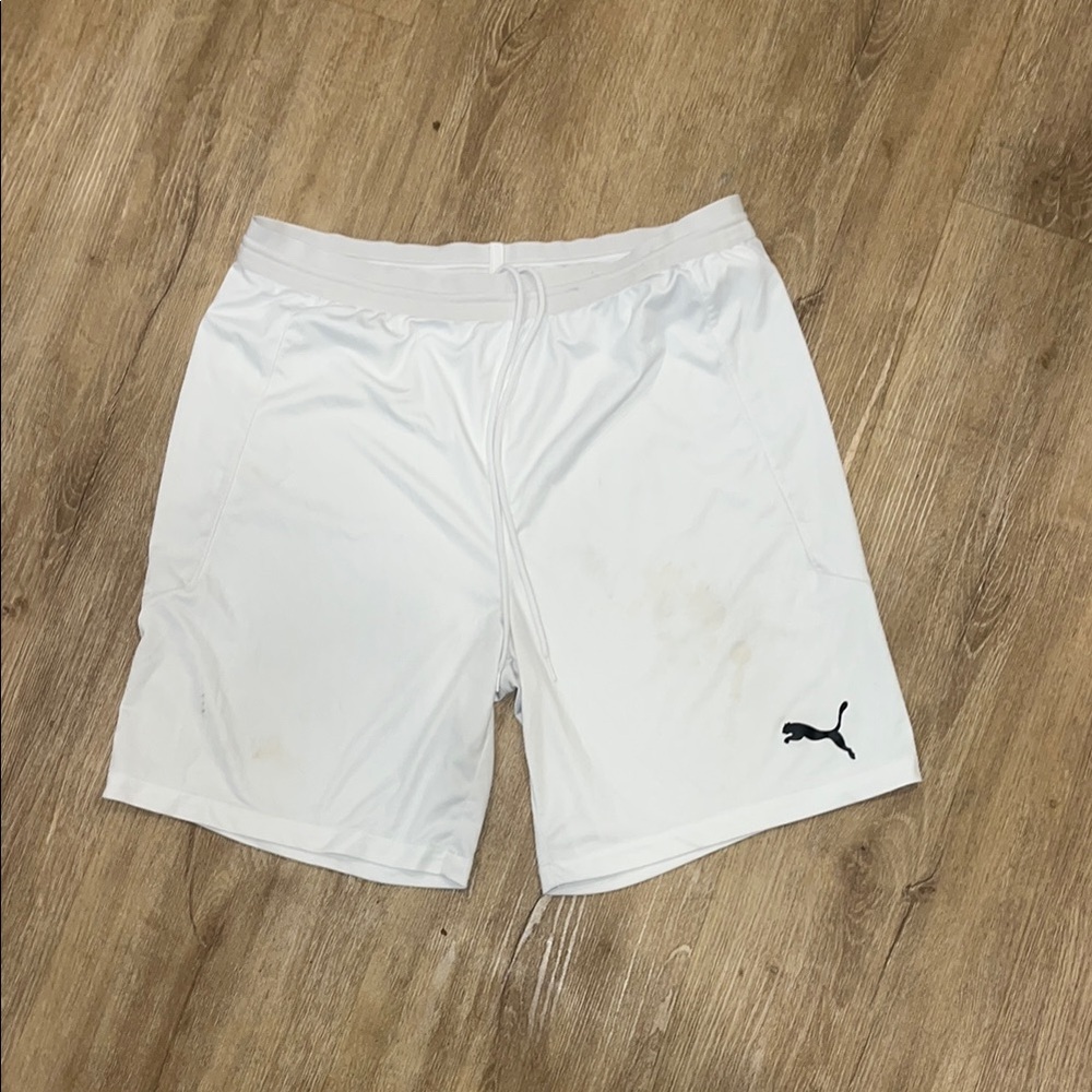 Puma Men's White Sports Shorts